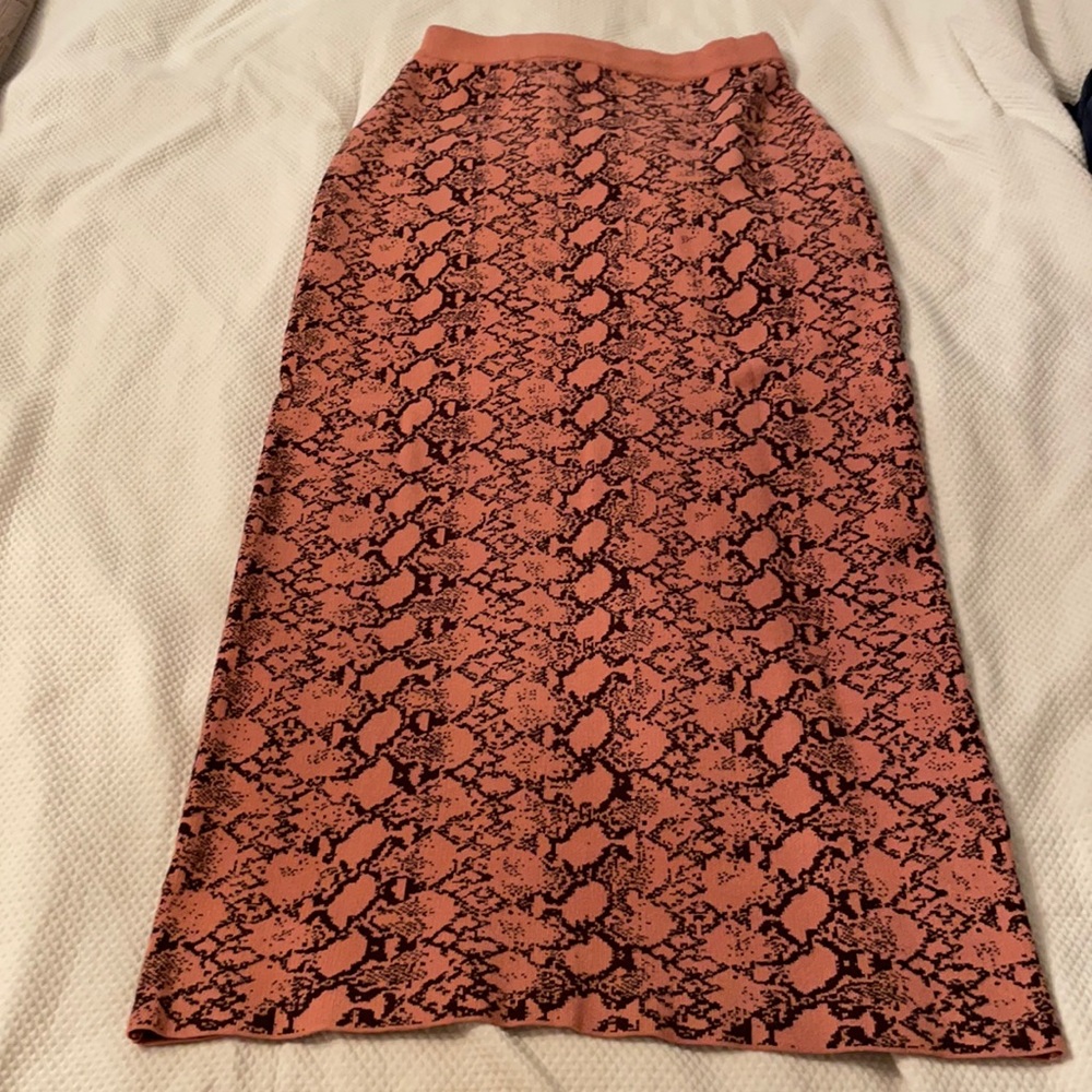 Knit high waste skirt